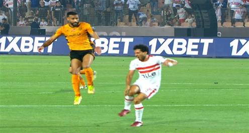 لحظة سقوط وإصابة أحمد حمدي أمام نهضة بركان 