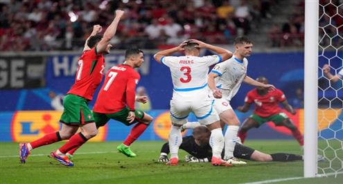 هدف قاتل.. هدف البرتغال الثاني أمام التشيك (كونسيساو)