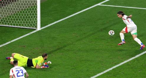 بخطأ دفاعي.. هدف إسبانيا الأول أمام إيطاليا