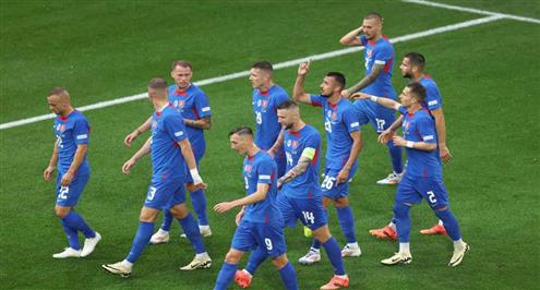 هدف سلوفاكيا الأول أمام أوكرانيا