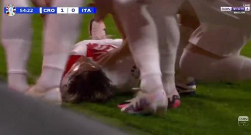 هدف كرواتيا الأول أمام إيطاليا (لوكا مودريتش)