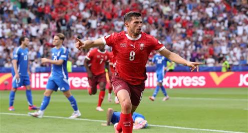 هدف سويسرا الأول أمام إيطاليا