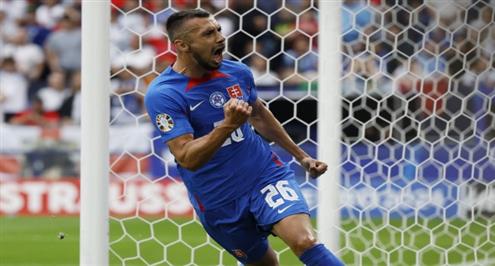 هدف سلوفاكيا الأول أمام إنجلترا