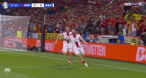 هدف ذاتي.. هدف جورجيا الأول أمام إسبانيا (لي نورمان)