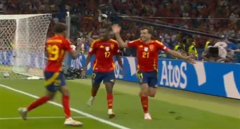 هدف إسبانيا الثاني أمام إنجلترا (أويارزابال) 