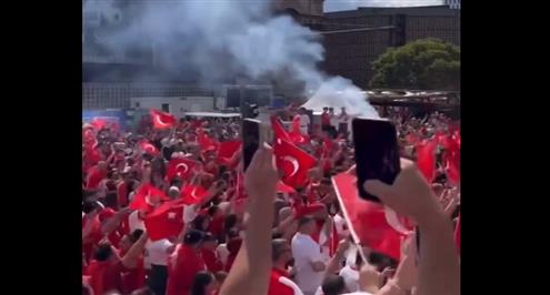 حشد جماهير تركيا قبل مواجهة هولندا في يورو 2024