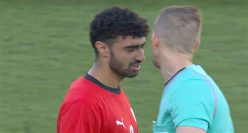 حديث زياد كمال مع حكم مباراة مصر والمغرب قبل صافرة النهاية