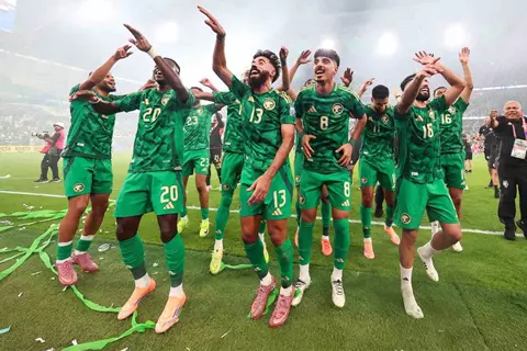 احتفال تاريخي لمنتخب السعودية بعد التأهل لكأس العالم 2026