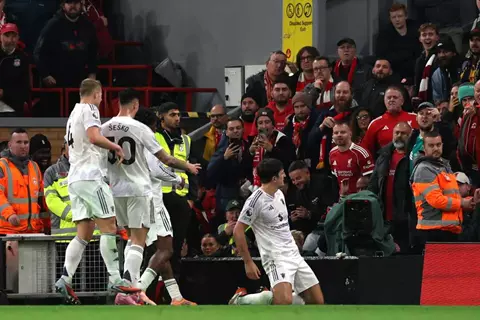 ملخص وأهداف مباراة ليفربول ومانشستر يونايتد