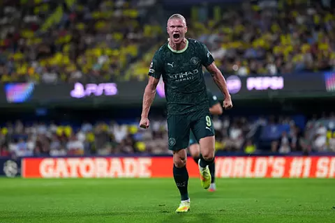 هدف مانشستر سيتي الأول أمام فياريال (هالاند)