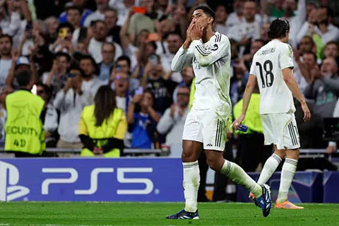 هدف ريال مدريد الأول أمام يوفنتوس (بيلينجهام)