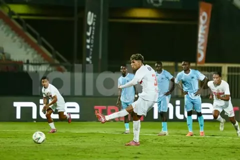 محمد السيد يهدر ضربة جزاء أمام ديكيداها