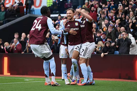 هدف أستون فيلا أمام مانشستر سيتي 