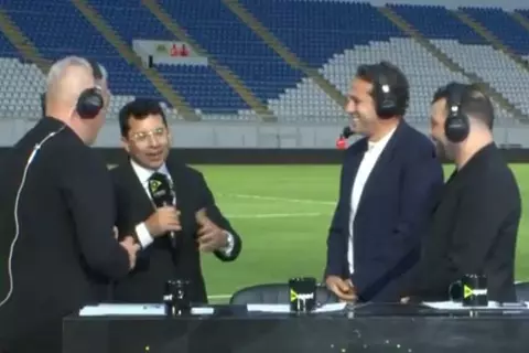 أول تعليق من وزير الشباب والرياضة أشرف صبحي على تأهل مصر لكأس العالم