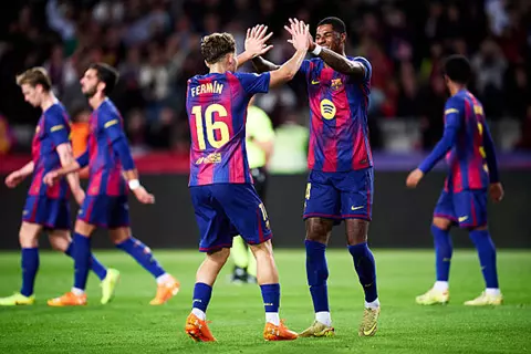 هدف برشلونة الثالث أمام إلتشي (راشفورد)