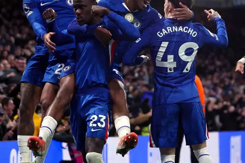 هدف تشيلسي الأول أمام أرسنال (تشالوباه)