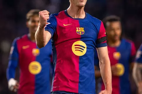 هدف برشلونة الثاني أمام أوساسونا