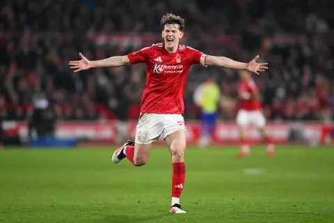 هدف نوتينجهام فورست الأول أمام إيبسويتش تاون (ريان ياتس)