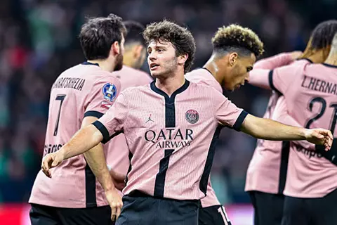 أهداف مباراة باريس سان جيرمان وسانت اتيان