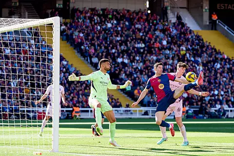 هدف برشلونة الثاني أمام جيرونا