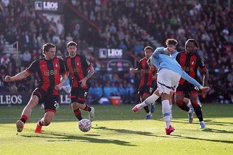 هدف عمر مرموش أمام بورنموث