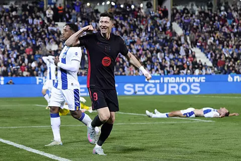 هدف برشلونة أمام ليجانيس