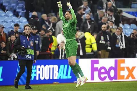 ملخص مباراة أستون فيلا وباريس سان جيرمان