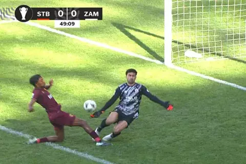 تصدي محمد عواد أمام ستيلينبوش 