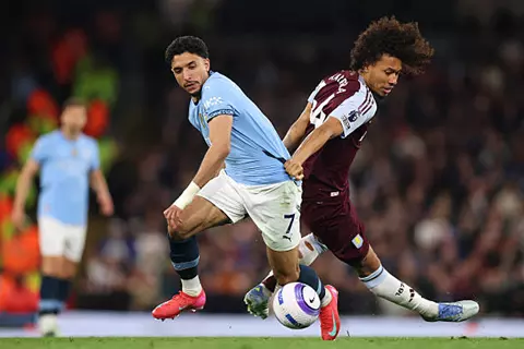 ملخص لمسات عمر مرموش أمام أستون فيلا