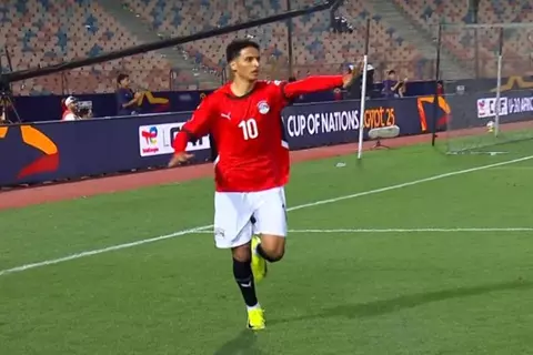 هدف رائع لمحمد عبد الله أمام جنوب أفريقيا في بطولة أفريقيا تحت 20 عام