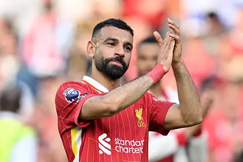 ملخص لمسات محمد صلاح في مباراة ليفربول وأرسنال