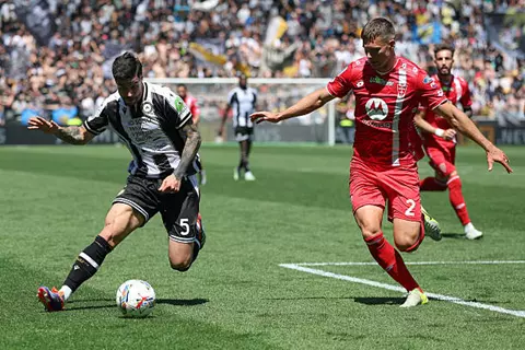 أهداف مباراة أودينيزي ومونزا