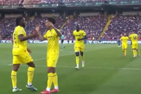 هدف فياريال الثالث أمام برشلونة