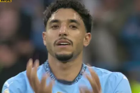 تسديدة عمر مرموش أمام وولفرهامبتون