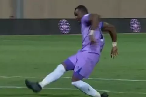 هدف ديانج مع الخلود أمام الفيحاء