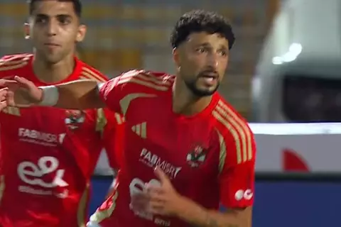 هدف الأهلي أمام فاركو ( وسام أبو علي )