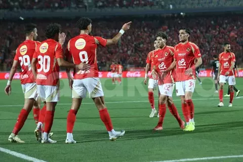 هدف الأهلي الثاني أمام فاركو ( وسام أبو علي )