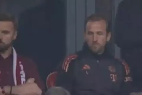 رد فعل هاري كين بعد هدف لايبزيج الثاني أمام بايرن ميونيخ