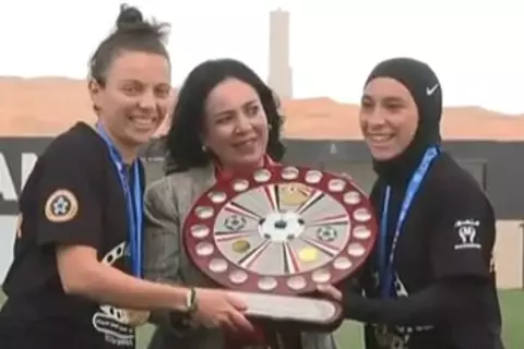 تتويج مسار بدوري الكرة النسائية