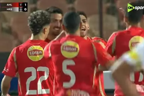 هدف الأهلي الثاني أمام حرس الحدود (كوكا)