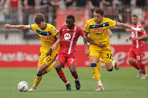 أهداف مباراة مونزا وأتالانتا