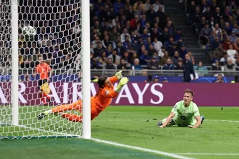 هدف برشلونة الثاني أمام إنتر (داني أولمو)