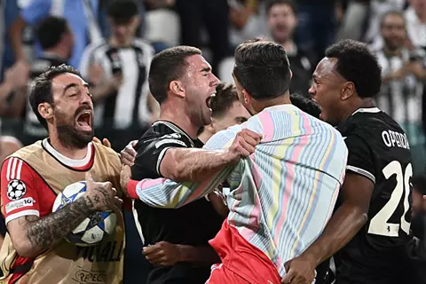 أهداف المباراة المثيرة بين يوفنتوس وبروسيا دورتموند