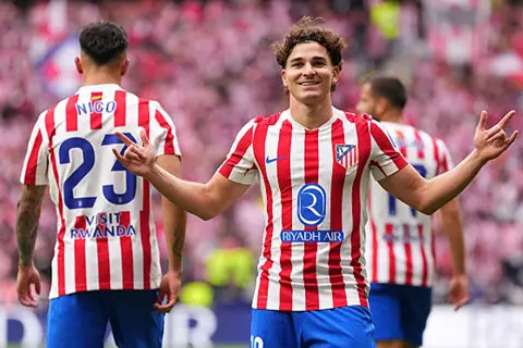 هدف أتلتيكو مدريد الثالث أمام ريال مدريد (ألفاريز)