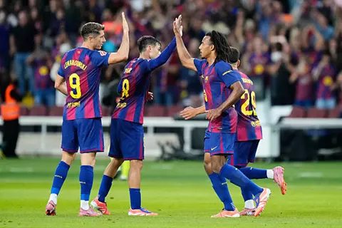 هدف برشلونة الأول أمام ريال سوسيداد (كوندي)