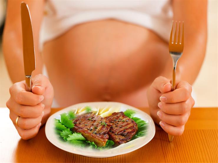 دراسة : تناول أقل من اللحوم خلال فترة الحمل يزيد خطر تناول الكحوليات والتدخين بين الأطفال                                                                                                               