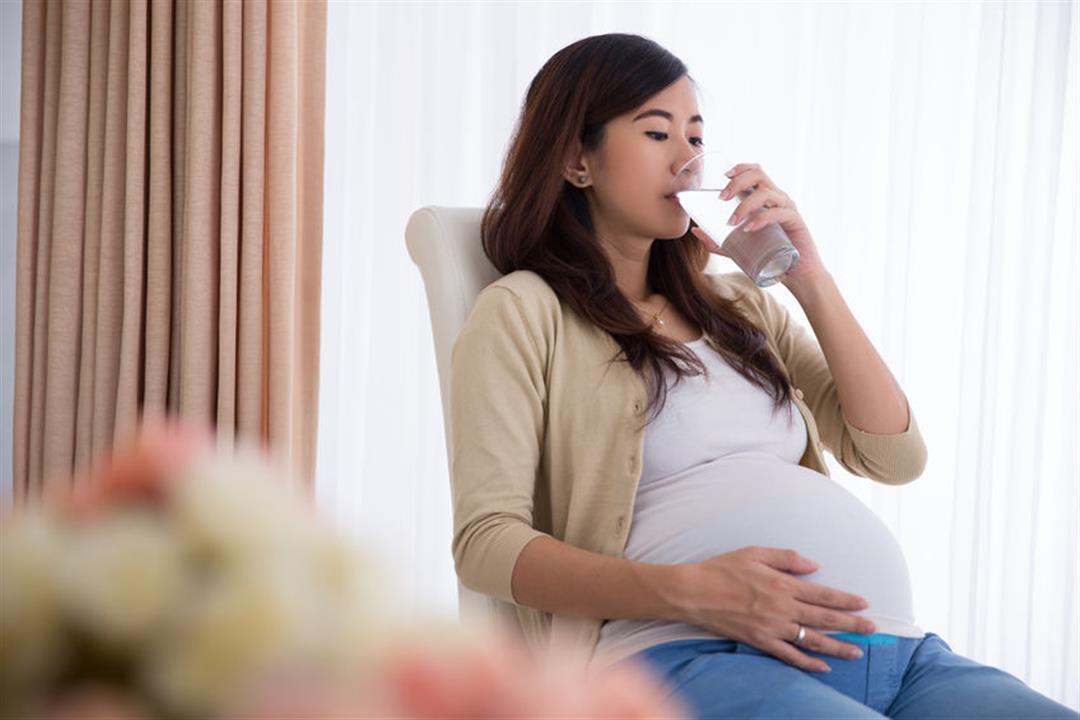 شرب الماء للحامل