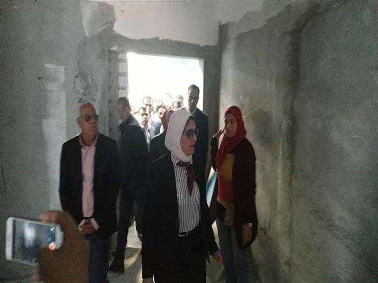 وزيرة الصحة بمستشفى النصر للأورام في بورسعيد (1)