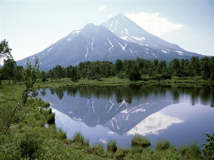 5b-volcano-kamchatka-172347315