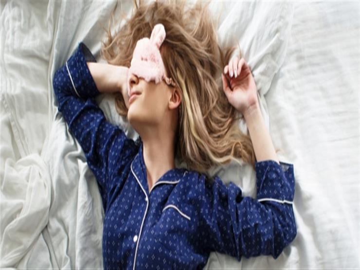 نصائح للتعامل مع تأثير فارق التوقيت على عادات نومك أثناء السفر